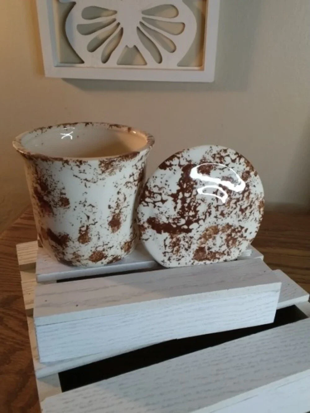 Vintage Speckled Ceramic Toothbrush Holder & Soap Dish Set - Cream and Brown